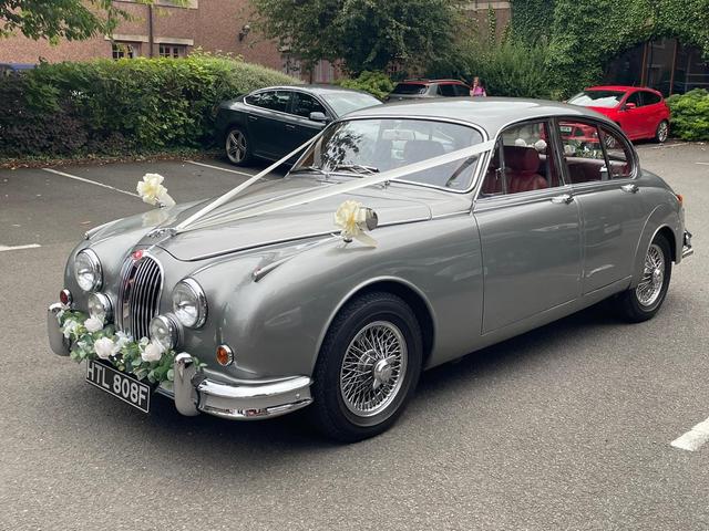 My Wedding Cars and Photo Booth Bus - 3