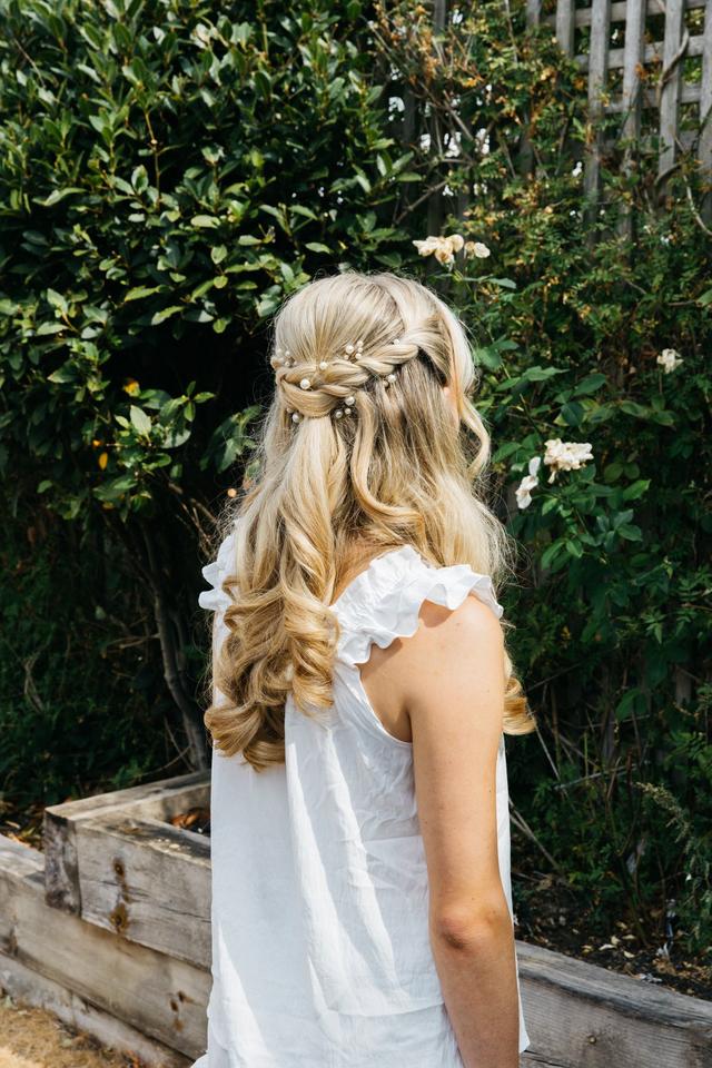 Phoebe Barnes Bridal Hair - 3