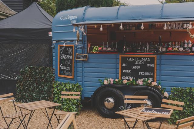 Gentleman Jim's Mobile Bar - 1