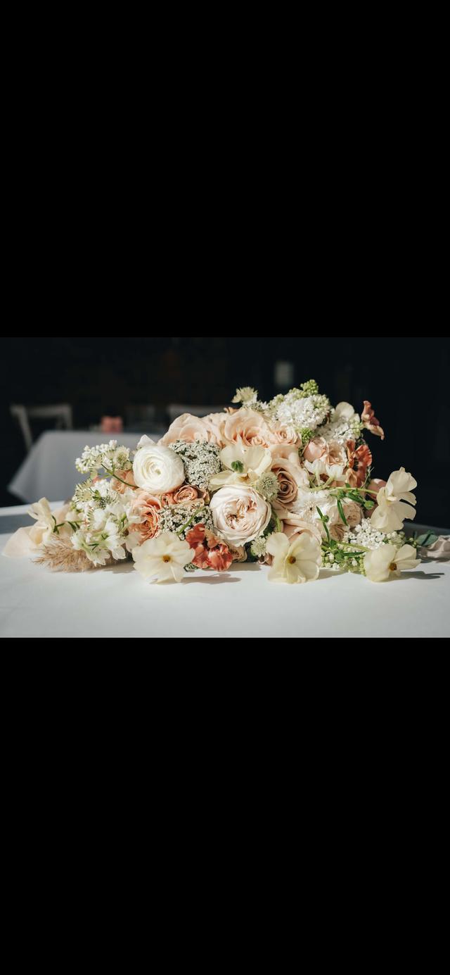 Sweet peas and Peonies - 3