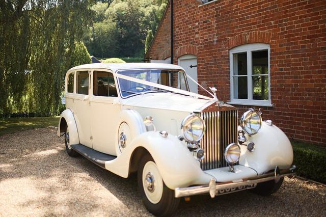 Arrow Vintage Cars - 1