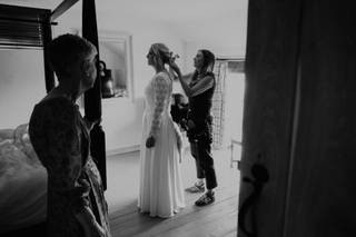 Michelle Havard Wedding Hair - 8