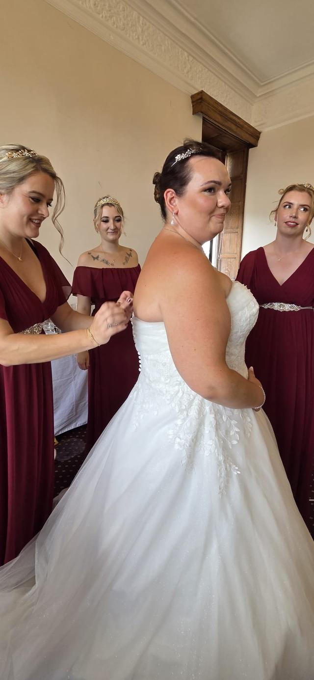 Wedding Hair And Makeup Artists - 3