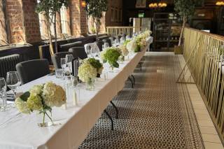 Rustic Wedding Blooms Hire & Co - 9