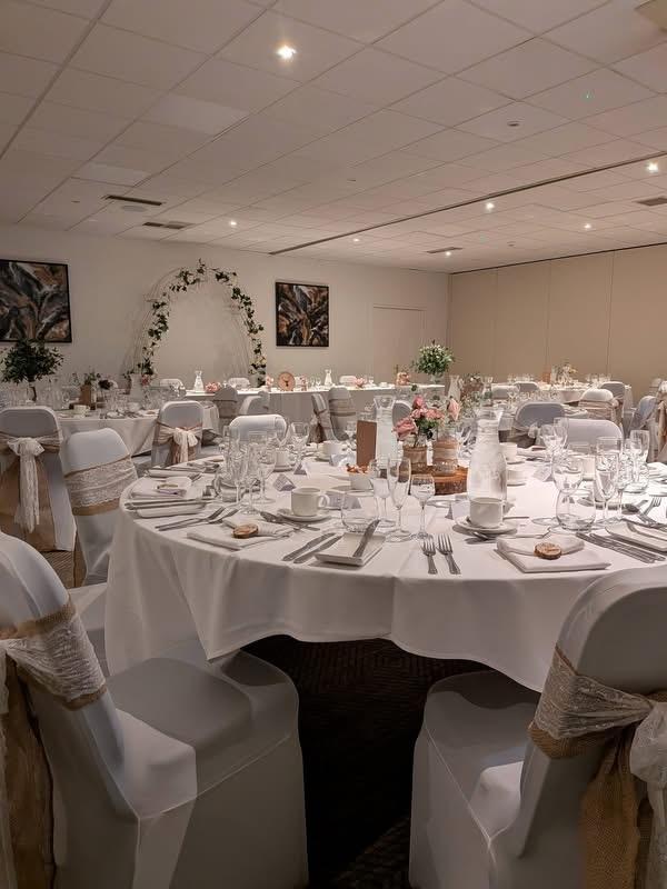 Holiday Inn Peterborough West - 2