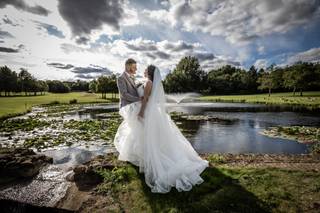 Holly Thompson : Photo & Film - 23