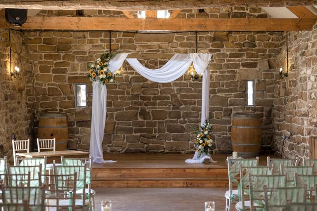 Danby Castle Barn - 4