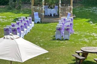 Findon Manor Hotel - 8