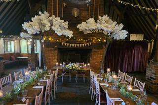 Serenlilly Wedding & Event Hire - 6