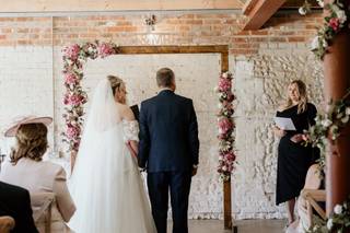 Glebe Farm Barn - 6