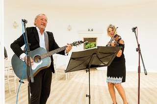 2 of Diamonds - Acoustic Duo - 5