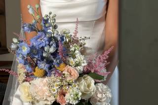 Lisa Flowers Floral Design - 5