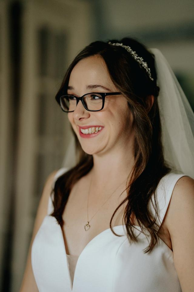 Kathryn Braunton - Bridal Makeup Artist - 1