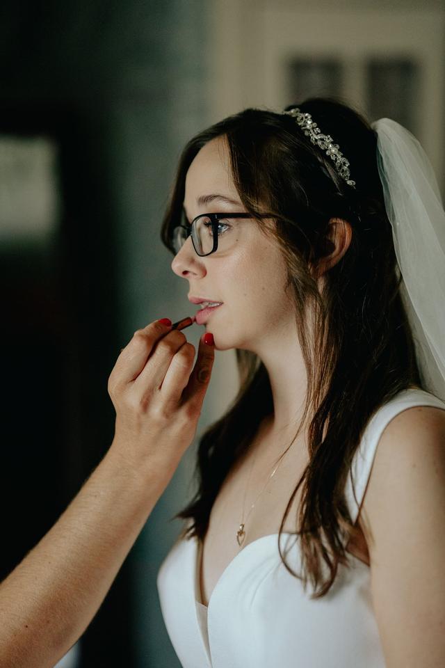 Kathryn Braunton - Bridal Makeup Artist - 3