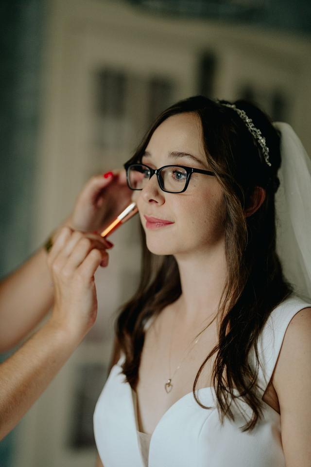 Kathryn Braunton - Bridal Makeup Artist - 4