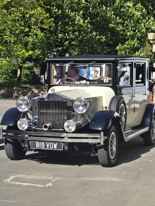 Barringtons Wedding Cars - 3