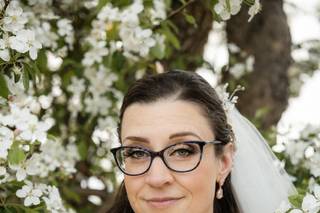 HM Hair and Makeup - 11