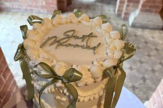Helen's Cakery - 6