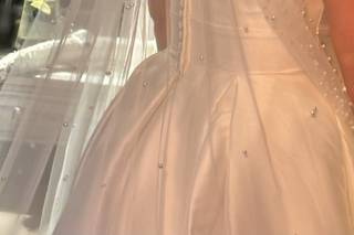 LAV Hair Styling - 8