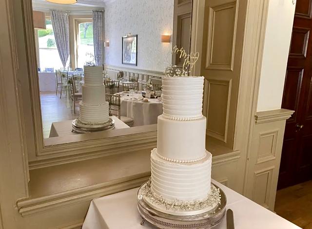 Limpley Stoke Hotel - 1