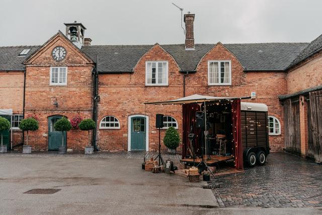 The Voice Box Music - Live Band and Mobile Live Music Stage - 1