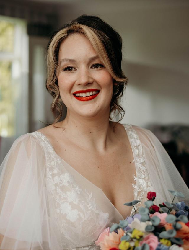 Helena Shakespeare Makeup Artist - 2
