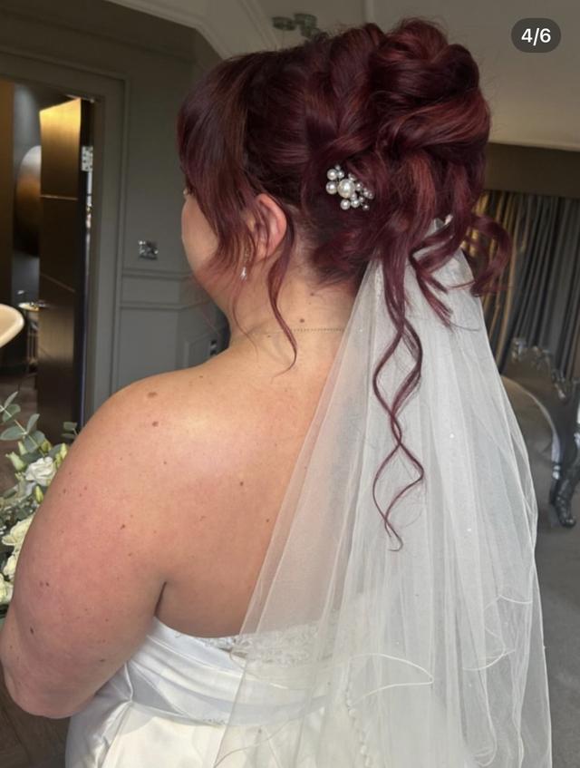 LAV Hair Styling - 2