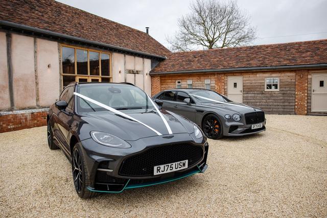 Flower Field Barn - 3