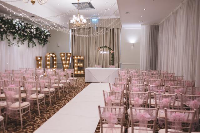 Hollins Hall Hotel, Spa & Golf - 4