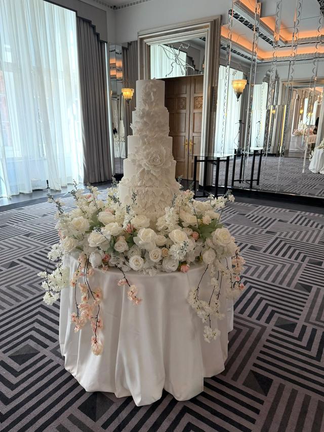Mistry Cakes Couture - 2
