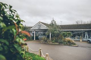 Stoke by Nayland Resort - 11