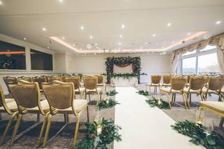 Stoke by Nayland Resort - 13