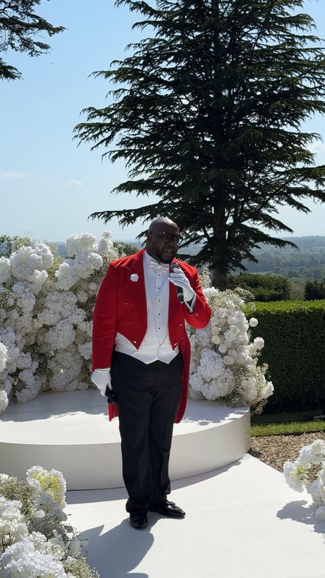 Anthony Esquire - Wedding Celebrant, Toastmaster and Coordinator - 2