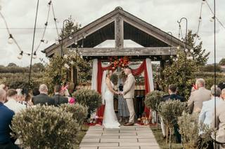 The Beverley Barn - 17