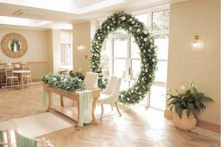 Fairlawns Hotel & Spa - 13