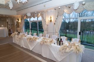 Layes Wedding Stylists - 6