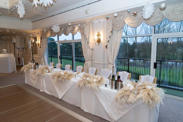 Layes Wedding Stylists - 3