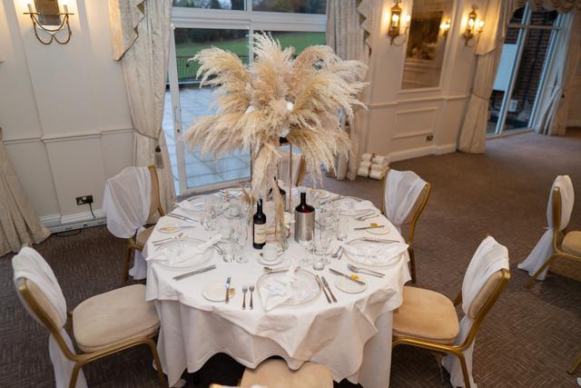 Layes Wedding Stylists - 4