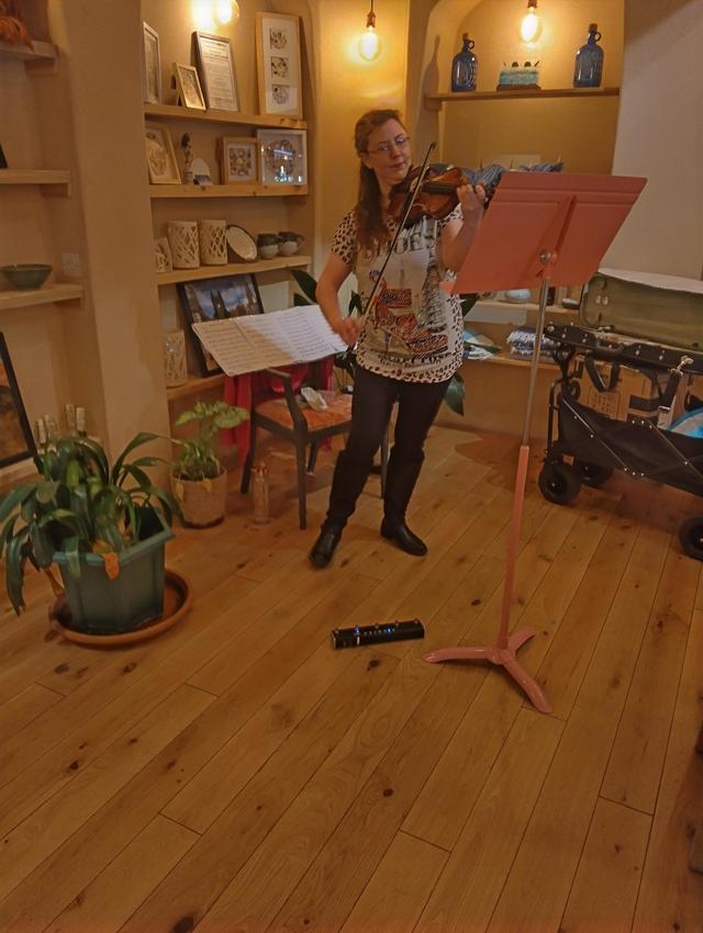 Caithness Violinist - 3