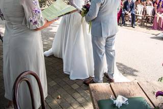 Suzanne Wedding Celebrant - 7