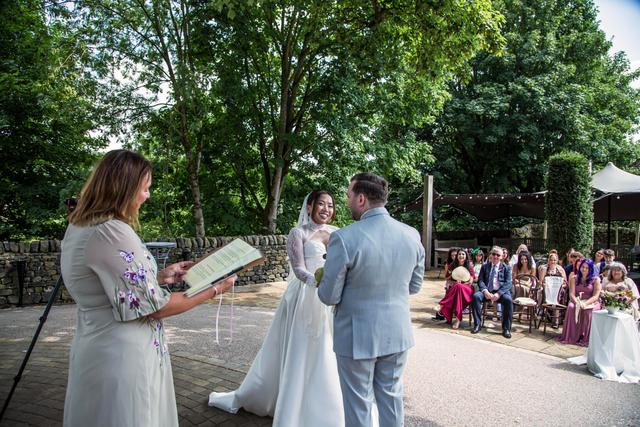 Suzanne Wedding Celebrant - 4