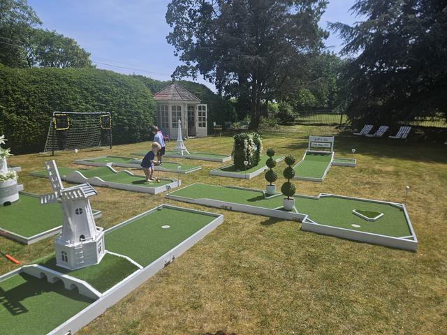 Utterly Putterly Crazy Golf - 2