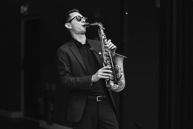Dan Brunskill DJ Sax - 1