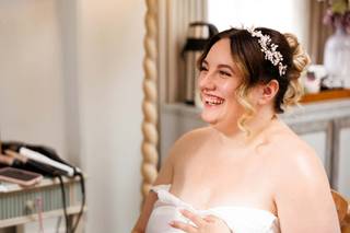 Claire Guy Bridal Hair and Makeup - 9