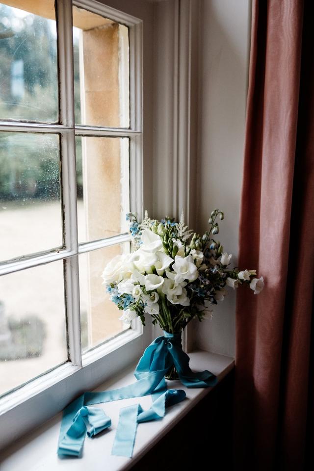 The Honey Seeker Floral Design - 2
