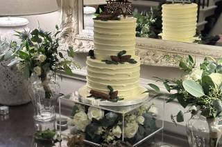 Suzie’s Cakes & Bakes - 9