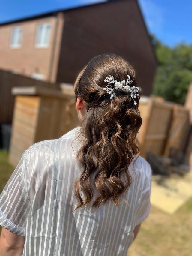 Kay Binnersley Bridal Hair - 1