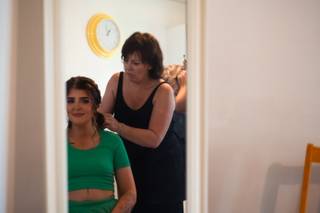 The Looking Glass Girls Hair & Makeup - 10