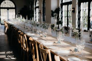 The Flower Bee Florist & Events - 5