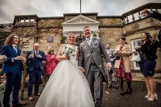 Holly Thompson : Photo & Film - 19